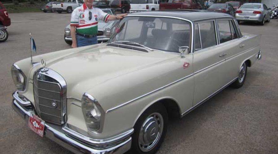 1963 300SE sedan