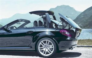 Mercedes SLK retractable hard top